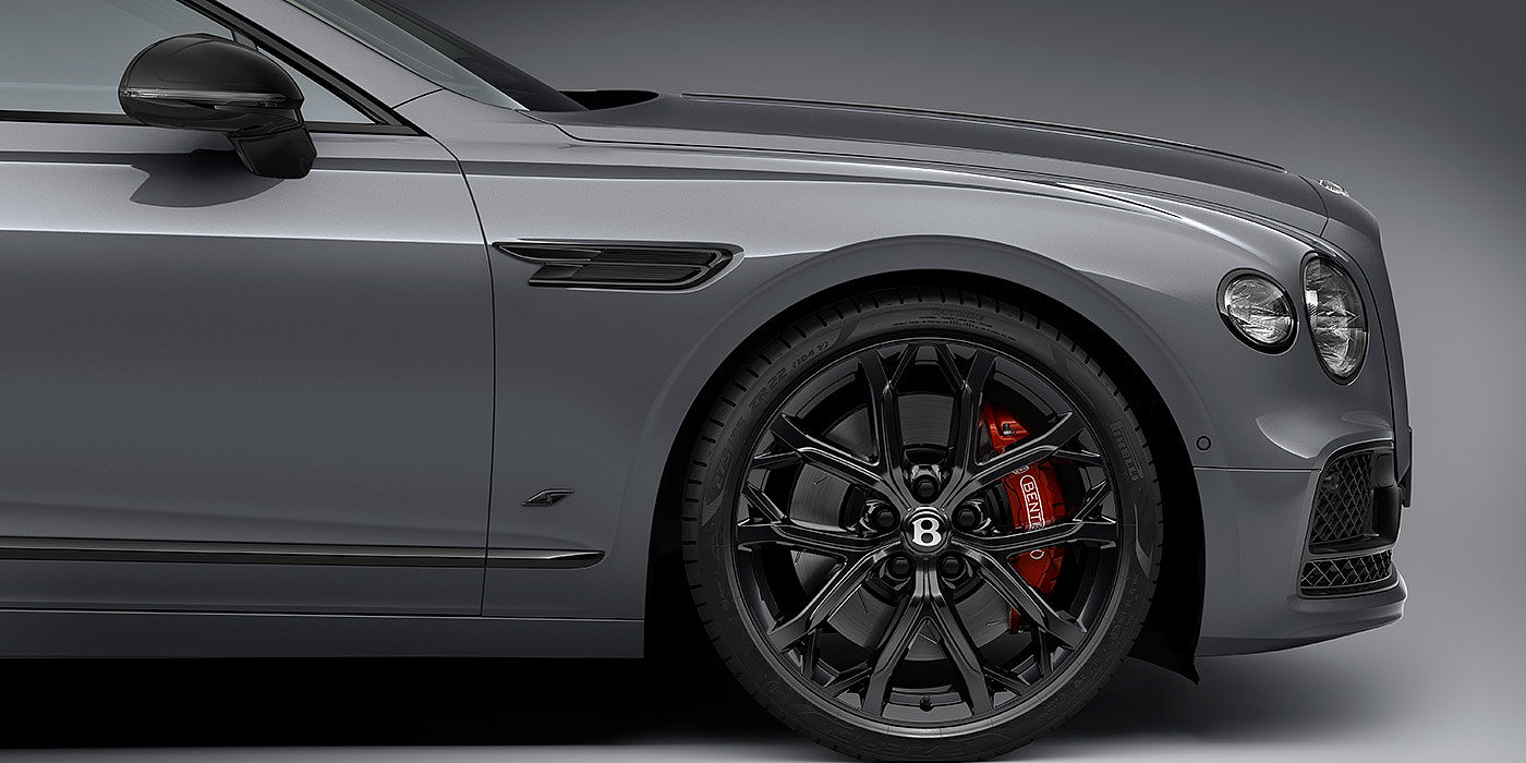 Bentley Jinan Bentley Flying Spur S front one quarter view featuring 22 inch ten spoke sports wheel - Black painted.