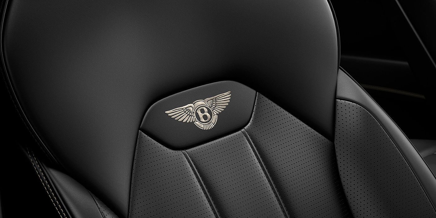 Bentley Jinan Bentley Bentayga seat with detailed Linen coloured contrast stitching on Beluga black coloured hide.